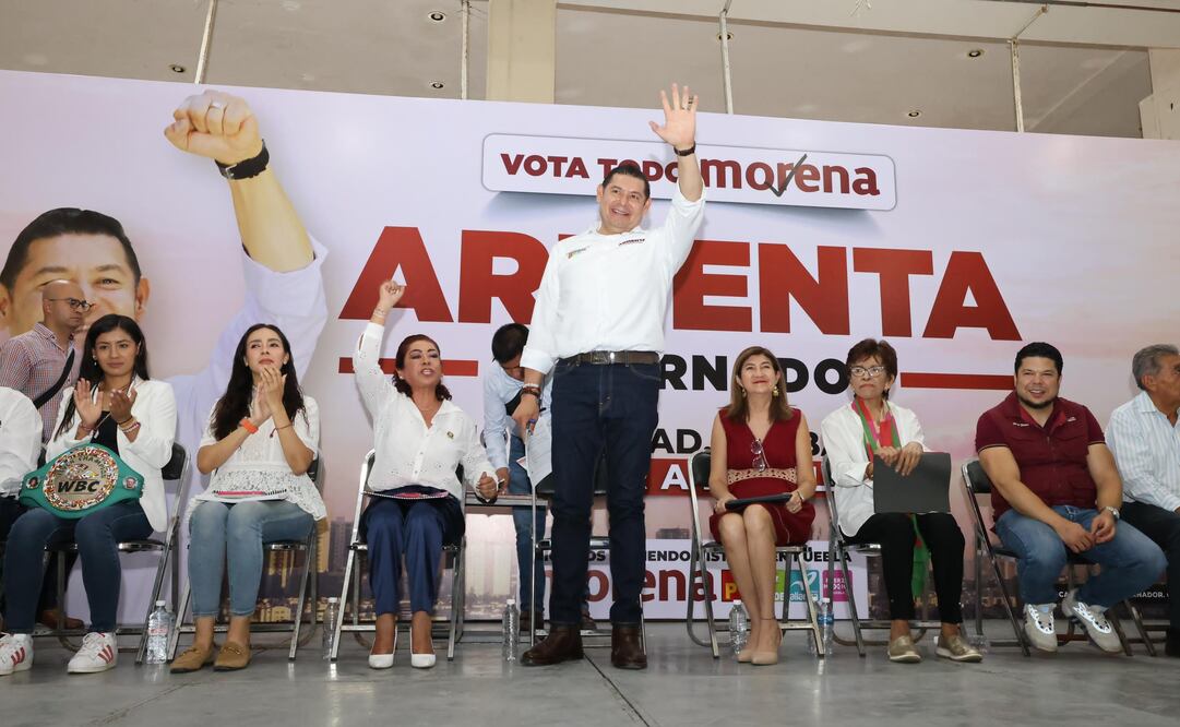 El candidato de la Megacoalición “Sigamos Haciendo Historia” Alejandro Armenta, criticó a la oposición por actos de discriminación. Foto: Especial