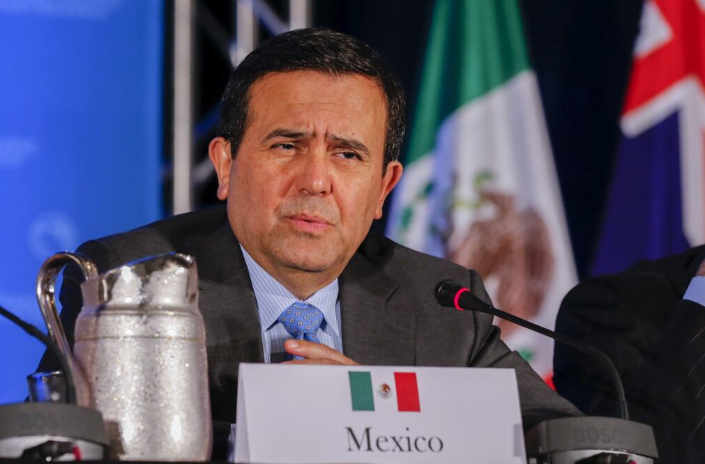 El lunes, México, junto con Australia, Brunei, Canadá, Chile, Estados Unidos, Japón, Malasia, Nueva Zelanda, Perú, Singapur y Vietnam concluyeron las negociaciones del Acuerdo de Asociación Transpacífico (EFE)