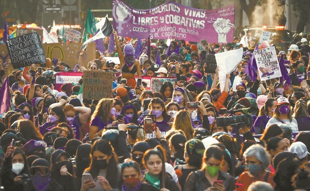 Unidas y con marchas alrededor del mundo, las mujeres mostraron su hartazgo ante las agresiones y feminicidios. Foto: Diego Simón/ EL UNIVERSAL.
