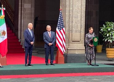 Ellas toman el micrófono; Jill Biden y Beatriz Gutiérrez dan un solo mensaje contra racismo y pobreza