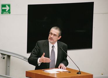 Legisladores critican labor de procurador