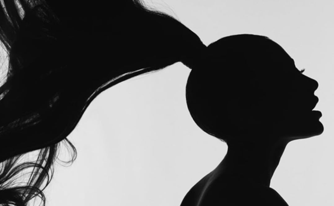 La actriz y cantante luce como Audrey Hepburn para su nueva campaña con Givenchy. Foto: Instagram