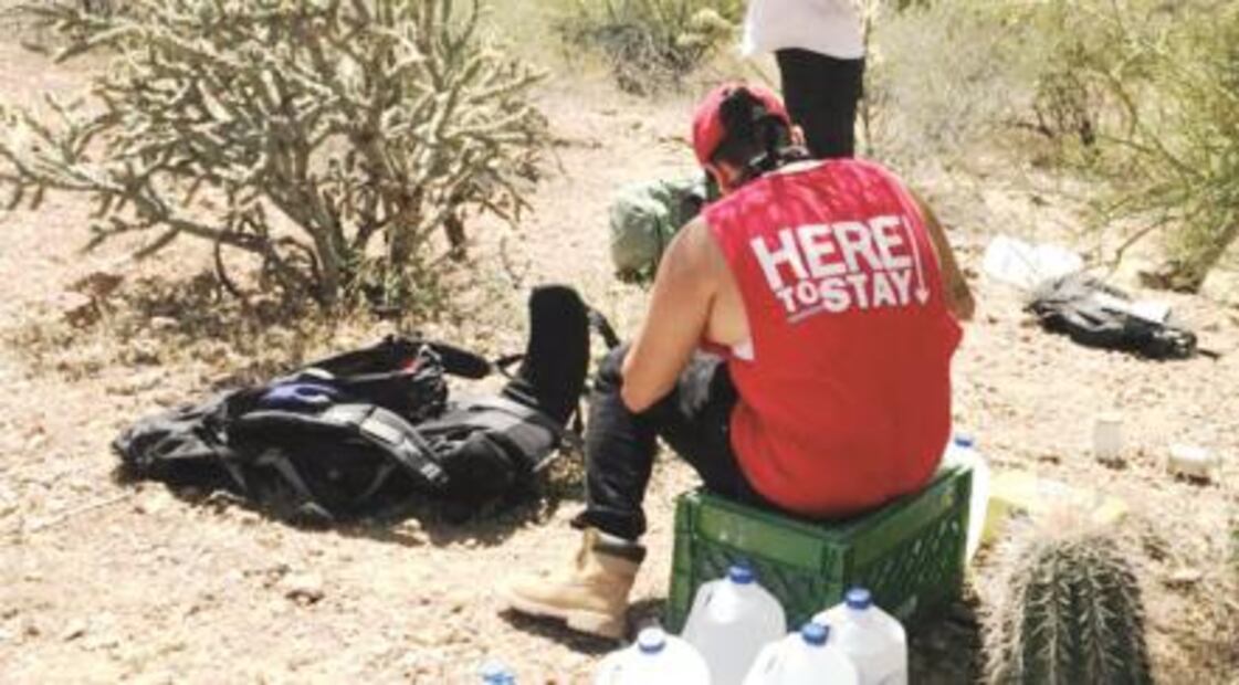 Garrafones del desierto, esperanza de migrantes que la “Border” destruye