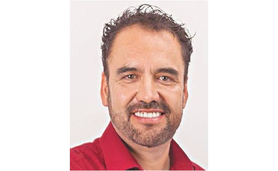 Juan Carlos Loera. TOMADA DE FACEBOOK