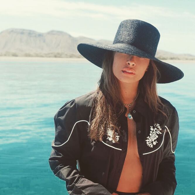 Galilea montijo impacto con foto en la playa. Foto: Instagram @GalileaMontijo