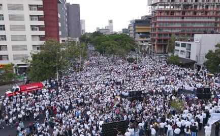 Marchan miles para exigir justicia por el asesinato de 3 hermanos en Guadalajara