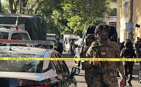 Asesinan a joven afuera de Cetis 33, en Azcapotzalco; dos sujetos a bordo de motocicletas habrían participado en el ataque