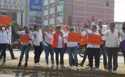 Funcionarios Los Reyes La Paz protestan con cadena humana por violencia contra las mujeres