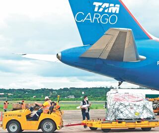 Tráfico de carga aérea rebasa nivel preCovid