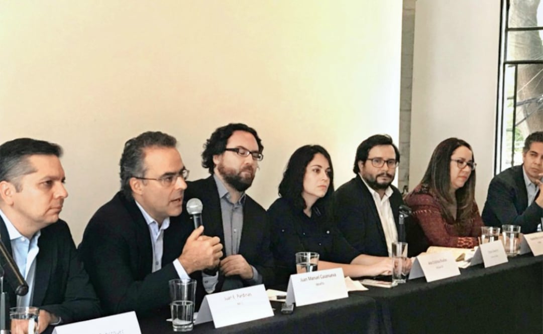 Frente abierto del gobierno