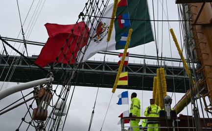 Sheinbaum celebra que Buque Escuela Cuauhtémoc volvió a zarpar, pero no hay dictamen de EU por accidente en Nueva York