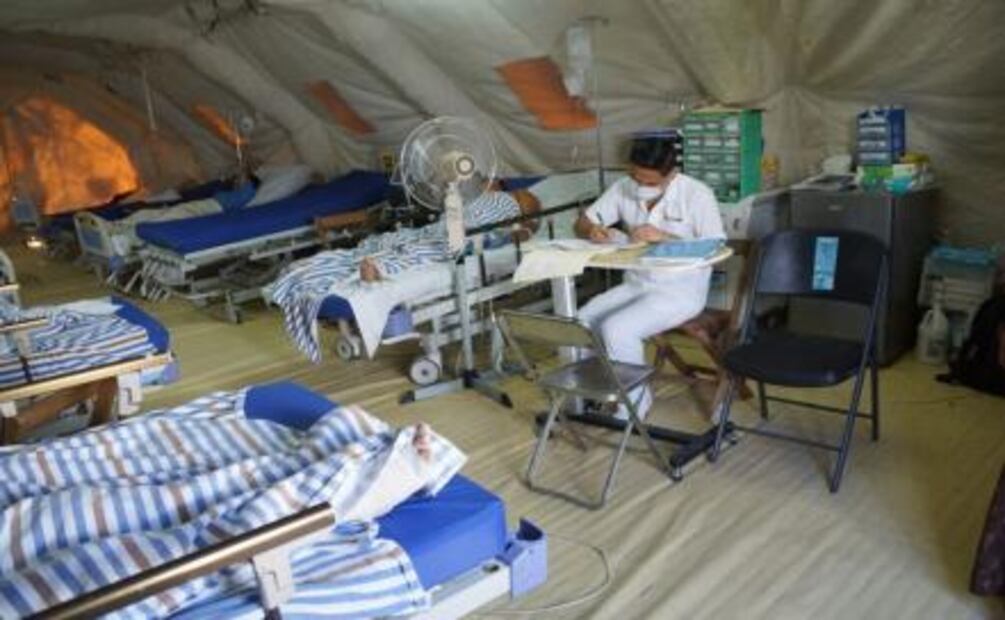 Tráilers quirófano están "tronando"; llevan funcionando más de un mes en Juchitán