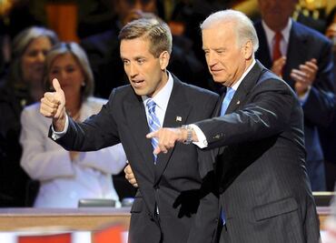 Exinformante del FBI se declara culpable; fabricó historia de sobornos contra los Biden