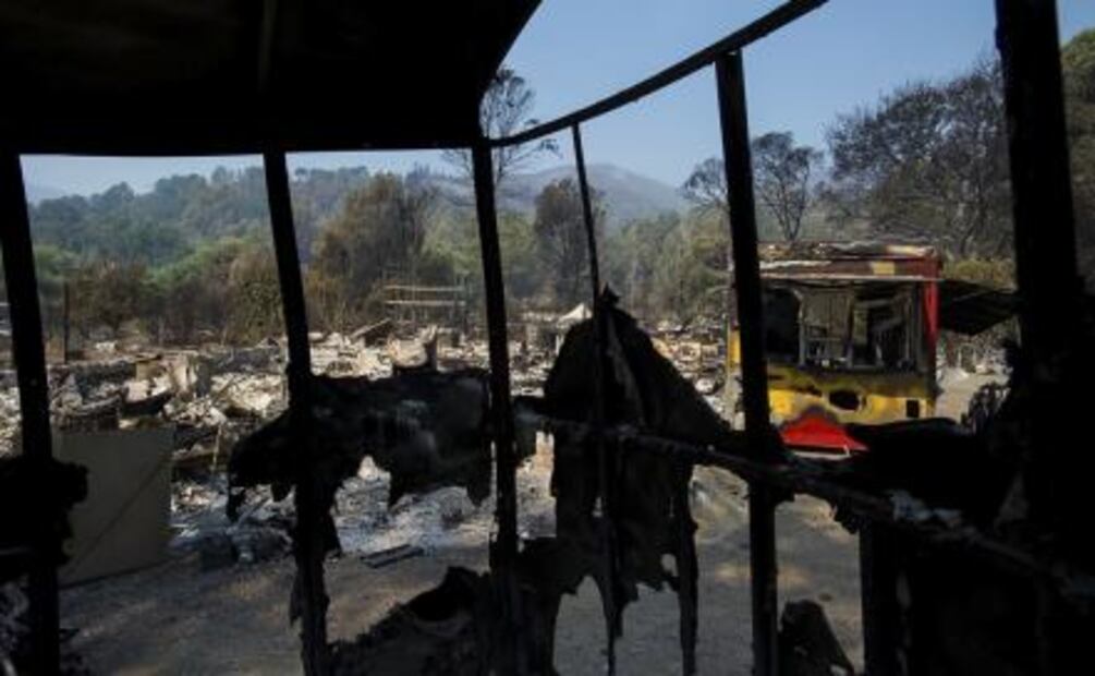 Incendio en California destruye más de 3 mil hectáreas y 22 edificios