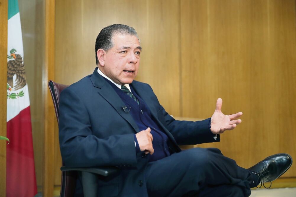 Mario Di Costanzo, presidente de la Condusef, destacó que también se ha presentado un fuerte incremento de quejas en cargos no reconocidos en tarjetas de débito (LUCÍA GODÍNEZ. EL UNIVERSAL)