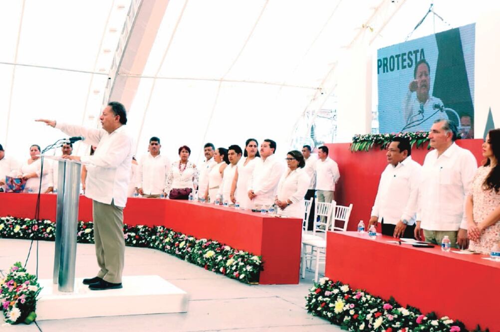 Compromiso. Los ediles aseguran que aplicarán el plan de austeridad y combatirán la inseguridad. Foto: LEOBARDO PÉREZ. EL UNIVERSAL