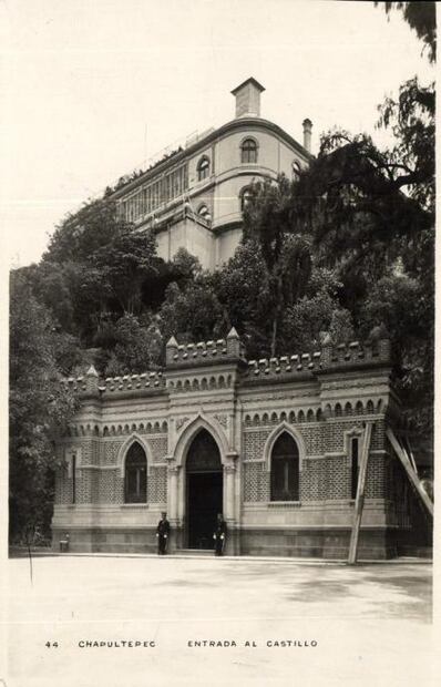 Los pequeños edificios que cuentan la historia de Chapultepec