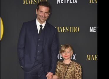 Bradley Cooper se roba los suspiros al aparecer con su hija en alfombra roja