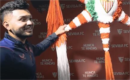 VIDEO: Sevilla sorprende a Jesús 'Tecatito' Corona con una piñata por su cumpleaños