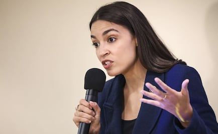 "Tenemos que comer bebés", la burla de un grupo proTrump a Ocasio-Cortez
