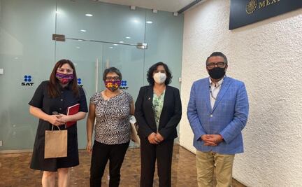 Reaparece Irma Eréndira Sandoval tras dar positivo a Covid-19