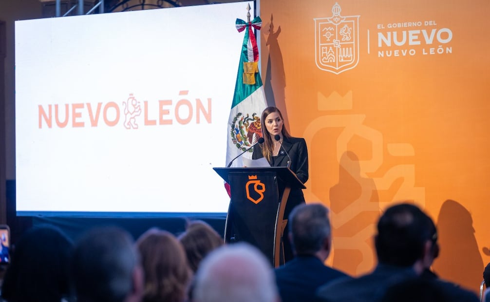 El gobernador de Nuevo León, Samuel García, encabezó la conmemoración del 202 aniversario de la creación de dicha entidad. Foto: Gobierno de Nuevo León.
