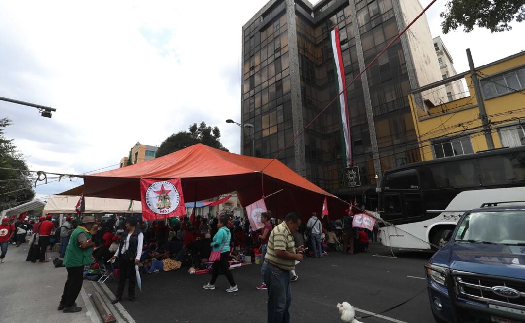 Los integrantes del Frente Auténtico del Campo demandaron al PRD defender al sector en el Presupuesto 2017. /Fernando Ramírez - EL UNIVERSAL