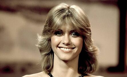 Olivia Newton John y Blanca Estela Pavón, en un día como hoy