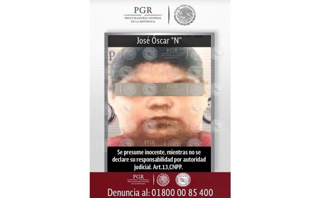 El detenido es señalado por autoridades como probable responsable de dirigir una red de distribución de droga en Jalisco. (Cortesía PGR)
