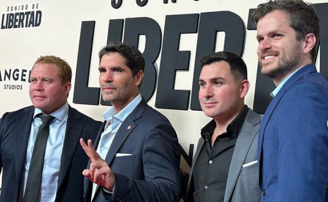 El activista y el productor, Eduardo Verástegui, durante el estreno de la cinta en México. Foto: Instagram