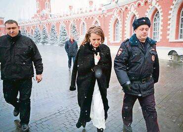 Putin dice que jamás entregará a rusos por injerencia electoral