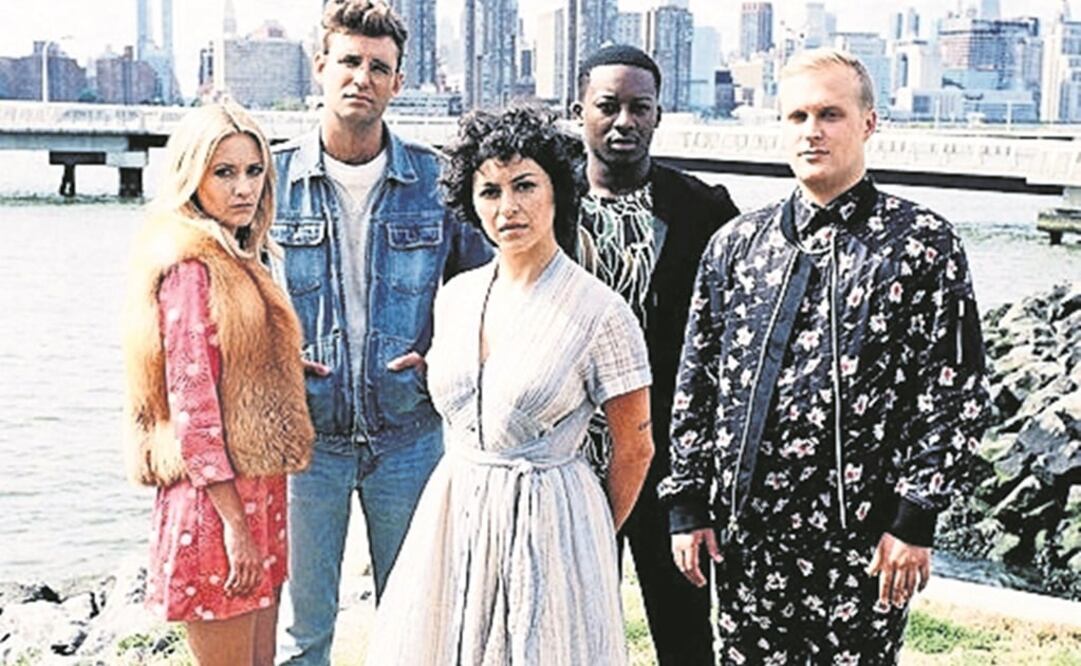 Cuatro amigos en busca de una desaparecida (TBS)