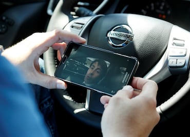 Nissan vende su primer vehículo por Twitter