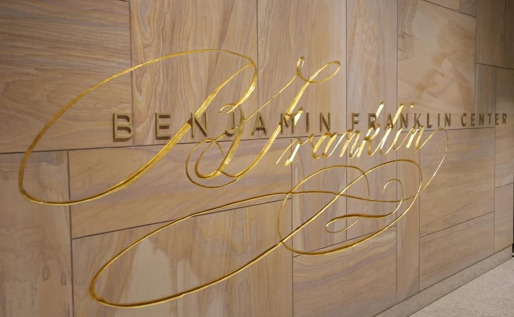 Relanzamiento del Centro Benjamín Franklin en la embajada de Estados Unidos en México (06/03/2026). Foto: Gabriel Pano / EL UNIVERSAL