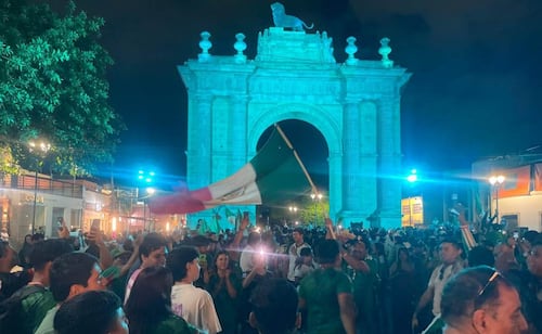Mexico fans erupt in celebration after victory in León