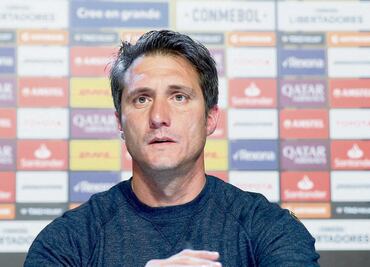 Schelotto lamenta jugar la final de Libertadores en España