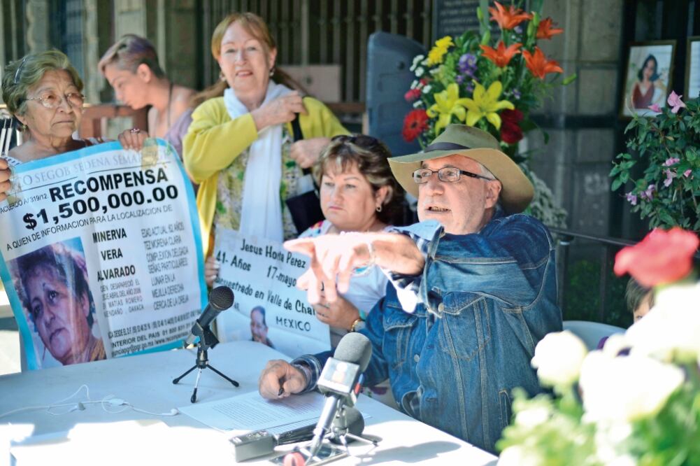 Javier Sicilia, fundador del Movimiento por la Paz con Justicia y Dignidad, comentó ayer que los candidatos deben tomar cartas en el asunto para que haya justicia para las víctimas y sus familiares en el país. (TONY RIVERA. EL UNIVERSAL)