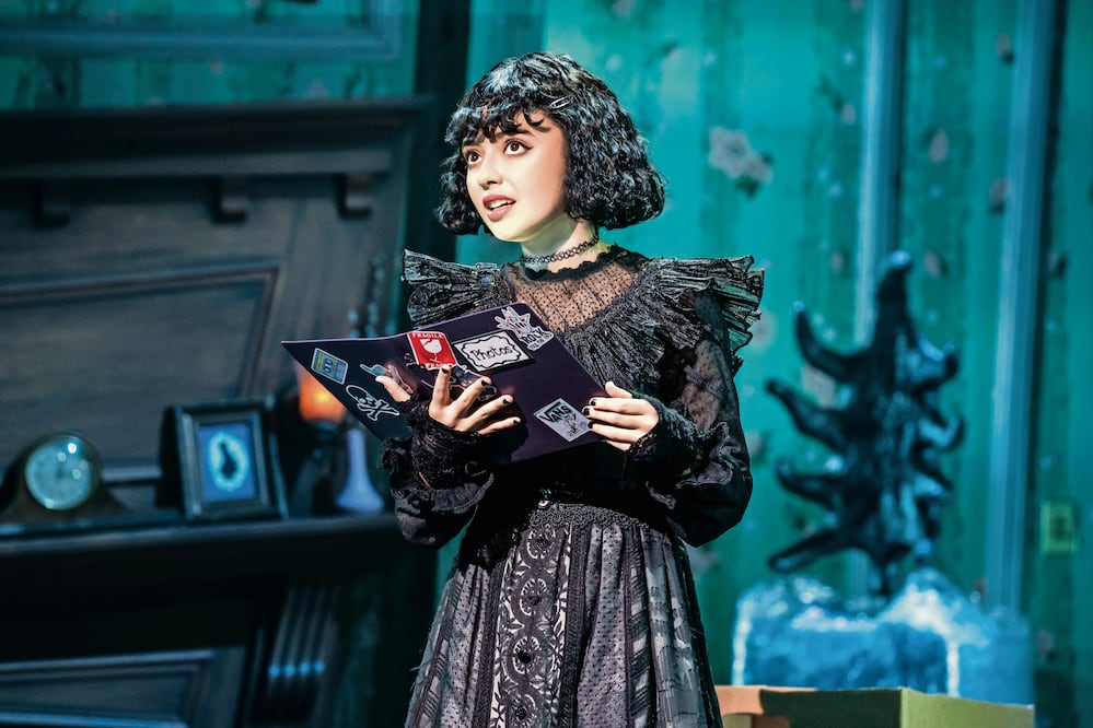 Interpreta a Lydia Deetz, joven que forja un lazo con Beetlejuice. Cortesía Hoy Producciones.