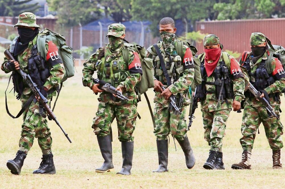 El gobierno colombiano busca retomar el contacto con el ELN el próximo 10 de enero, tras varias negociaciones el año pasado en Quito, Ecuador. (ARCHIVO EL UNIVERSAL)