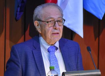 Resistencia de virus y bacterias a antibióticos, amenaza que provocó 48 mil muertes en México: Alcocer Varela