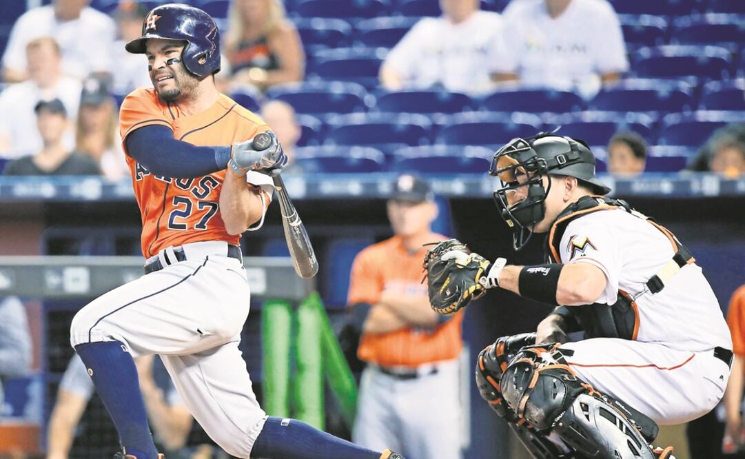Desde 2005 no se lograba la hazaña que ayer consiguió Altuve en MLB. (WILFREDO LEE. AP)