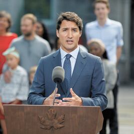 Trudeau inicia campaña electoral en Canadá