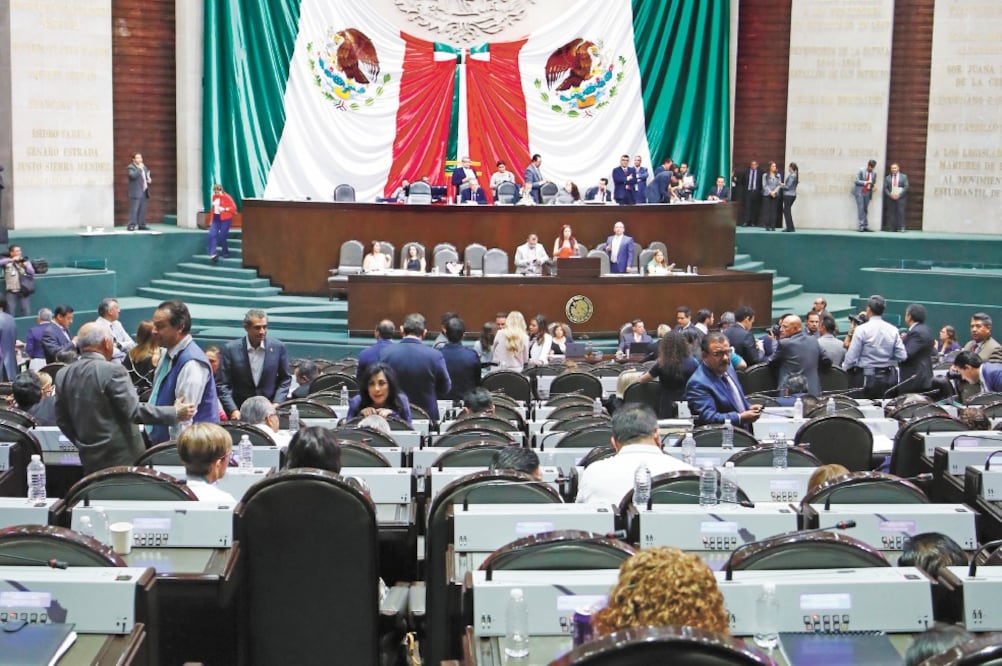 Buscan abatir corrupción. La iniciativa de eliminación de fuero detalla que los legisladores puedan ser juzgados por violación, delitos electorales y corrupción, entre otros. /ARCHIVO EL UNIVERSAL