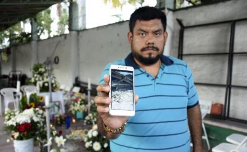 El soldado sacó a Sara, pero estaba muerta