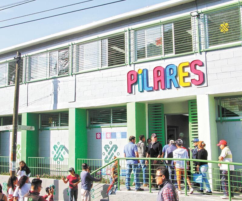 Pilares, uno de los programas insignia de esta administración, también tuvo un retraso y este año sólo concluirán 260 de los 300 centros. Foto: Archivo/EL UNIVERSAL     