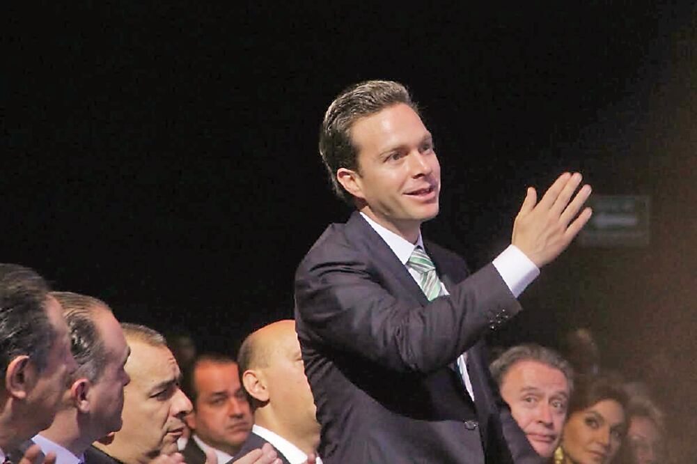 Góber chiapaneco esconde la mano