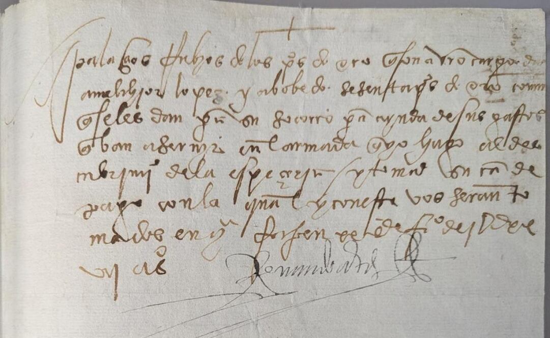 FBI devuelve al gobierno mexicano un manuscrito firmado por el conquistador español Hernán Cortés. Foto: X @FBI