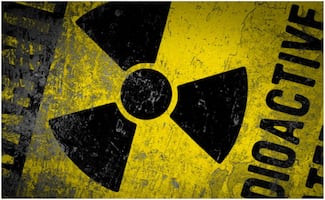 "Las personas llevan isótopos radiactivos en los huesos"; informe expone impacto global de pruebas nucleares