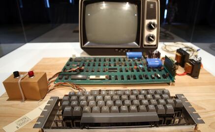 Subastan computadora Apple-1 en 375 mil dólares