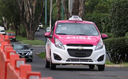 Conoce la historia de los taxis en México
